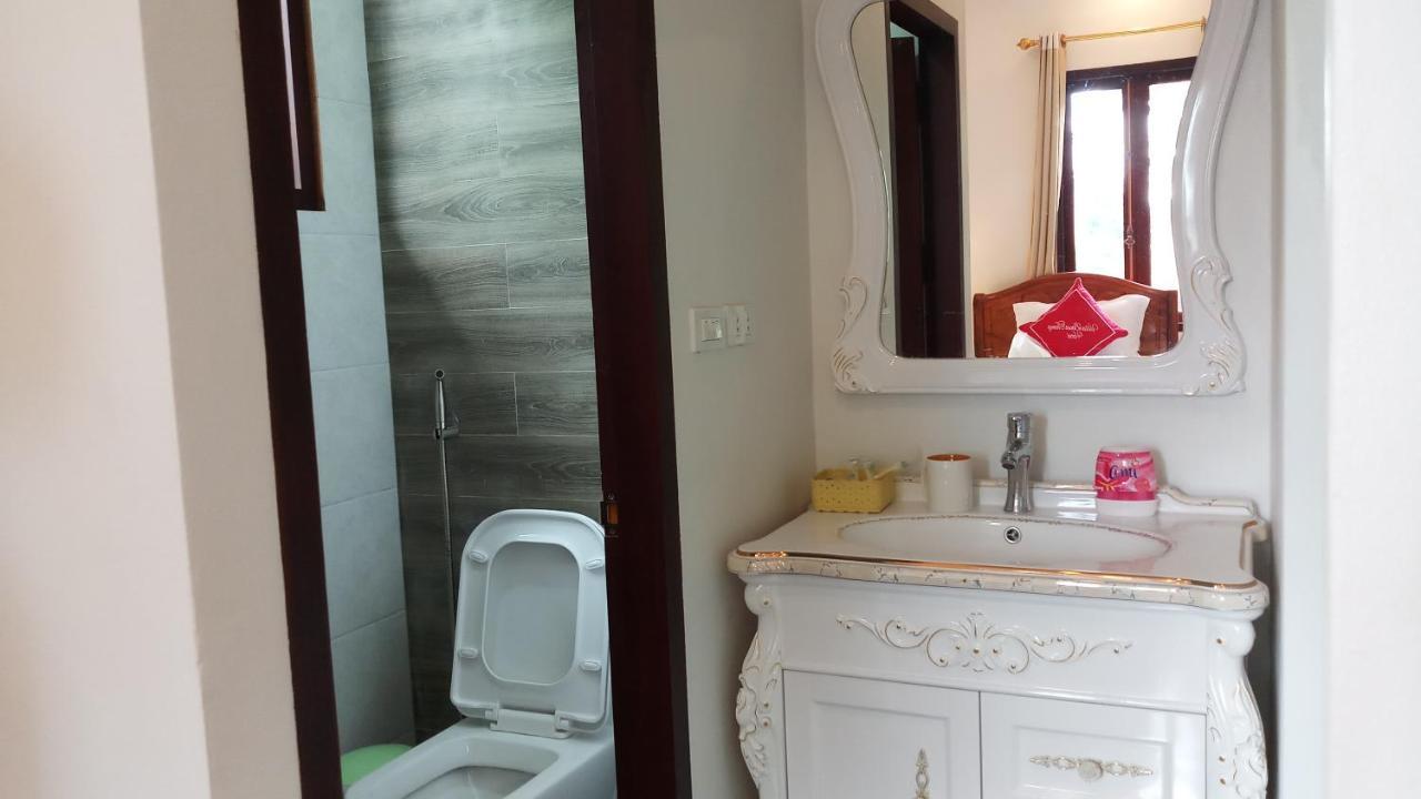 Villa Bouathong Hotels Luang Prabang Bagian luar foto