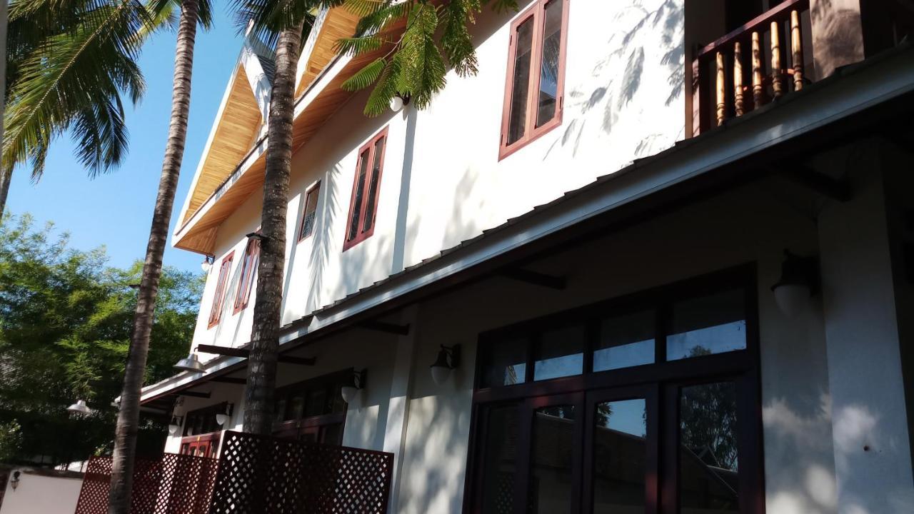 Villa Bouathong Hotels Luang Prabang Bagian luar foto